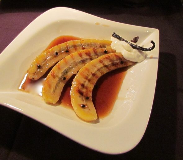 Grilled-Banana-and-Passion-Fruit-Sauce-3