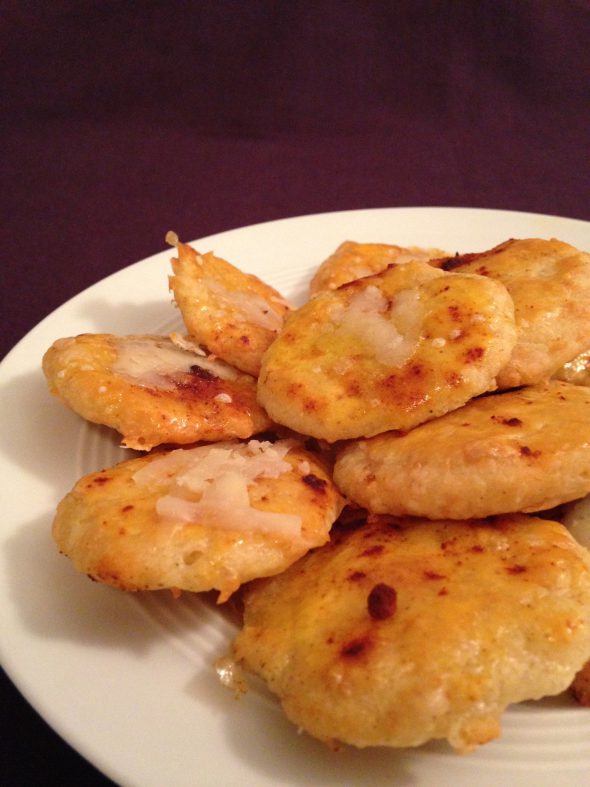 Gruyere-Cookies-3