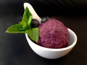Blueberry-Chocolate-Chip-Ice-Cream-4