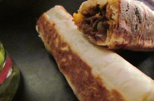 Chilli-Cigars-and-Avocado-Apple-Salsa-4