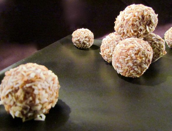 Date-and-Walnut-Truffles-4