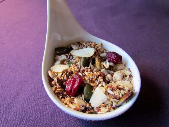 Homemade-Trail-Mix-Muesli-1