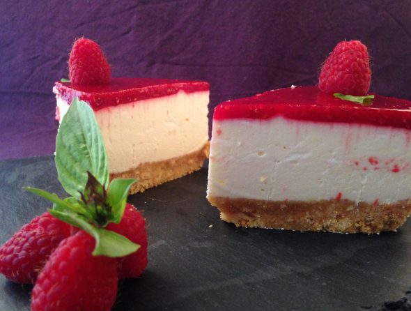Passionfruit-Raspberry-Cheesecake-5