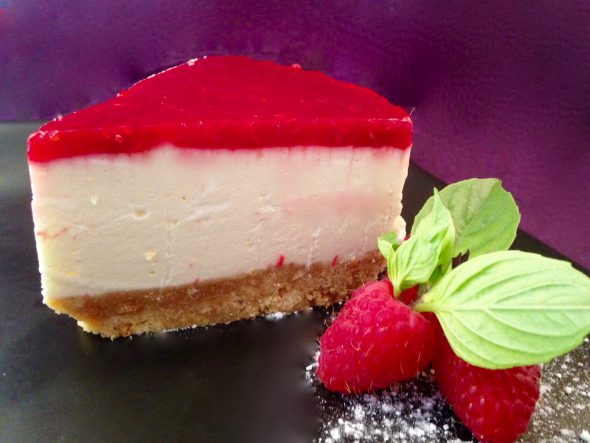 Passionfruit-Raspberry-Cheesecake-6