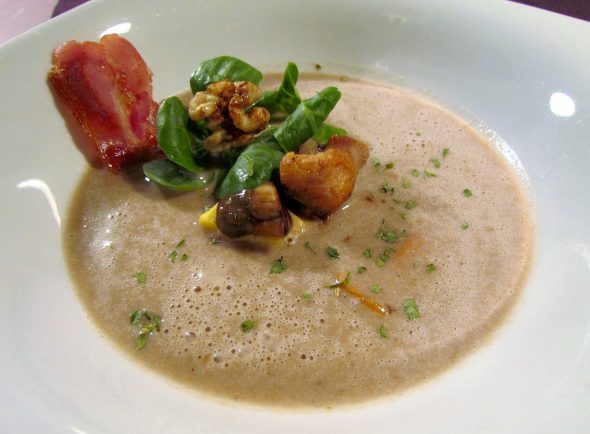 Creamy-Mushroom-Soup-2