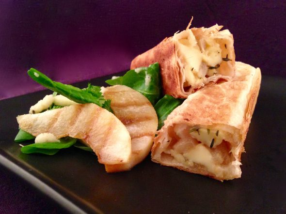 Camembert-Cigar-Salad-Apple-Elderberry-Dressing-3