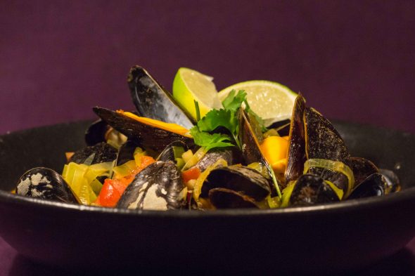 red-curry-mussels-2