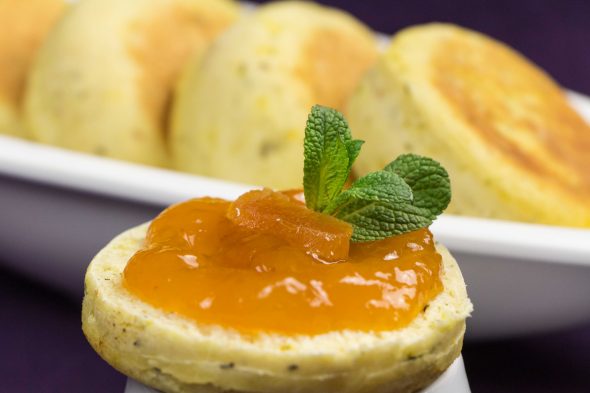 Lemon-Thyme-English-Muffins-2