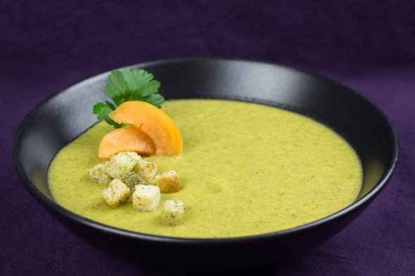 Zucchini-Almond-Apricot-Soup-3