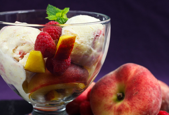 Raspberry-Peach-Swirl-Icecream-3