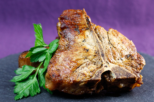 Veal-T-Bone-Steak-Cider-Apples-Parsnip-Puree-2