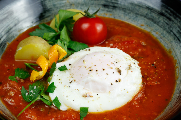 madeiran-tomato-onion-soup-4