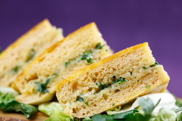 Garlic-Bread-Madeiran-Bolo-do-Caco-6