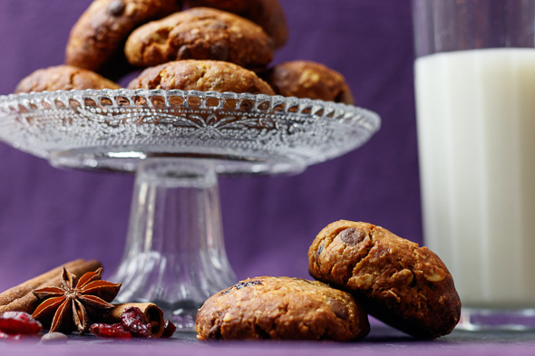 Gluten-Free-Cherry-Chocolate-Oatmeal-Cookies-3