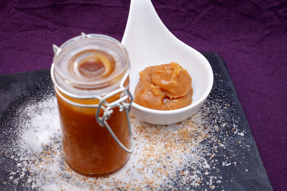 Salted-Butter-Caramel-Belgian-Spice-Cookie-Chocolates-1