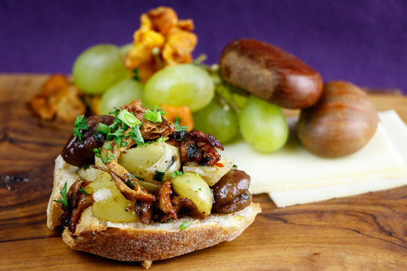 Wine-Harvest-Festival-Crostini-2