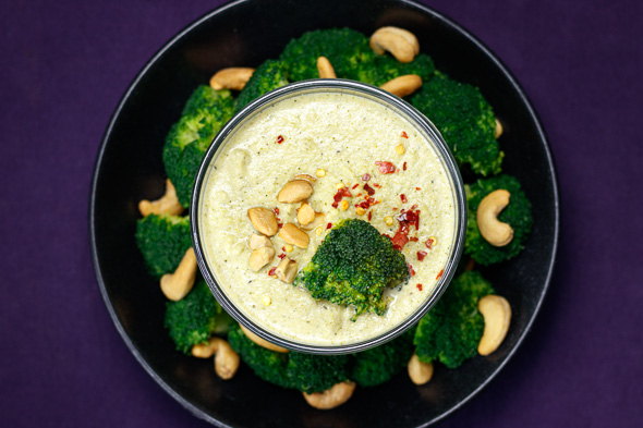 Lemony-Broccoli-Cashew-Soup-2