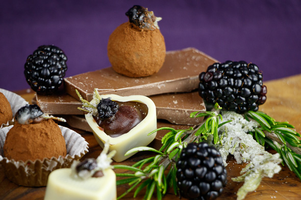Blackberry-Rosemarry-Chocolates-Truffles-2
