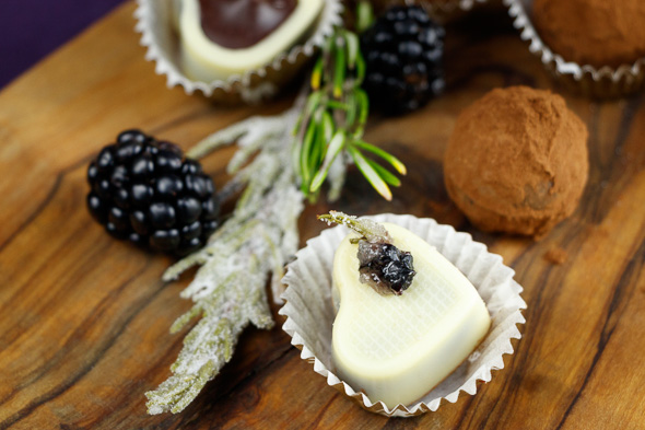 Blackberry-Rosemarry-Chocolates-Truffles-3